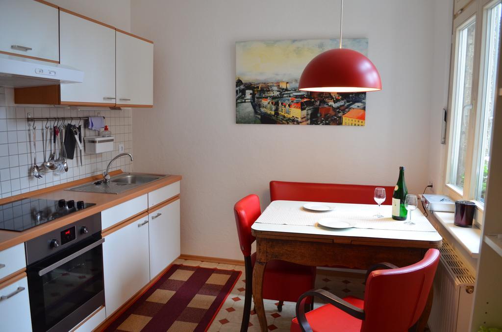Ferienwohnung Barfly トラーベン・トラールバッハ エクステリア 写真